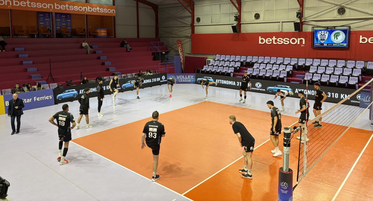 Η ομάδα του ΠΑΟΚ κάνει ζέσταμα / Πηγή: Athletiko