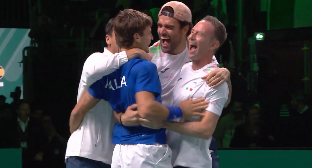 Οι πνηγυρισμοί της ομάδας της Ιταλίας / Screenshot