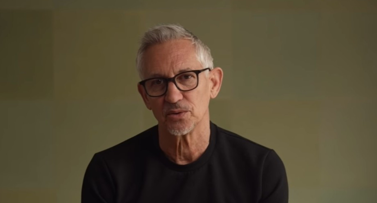 Ο Γκάρι Λίνεκερ / Screenshot