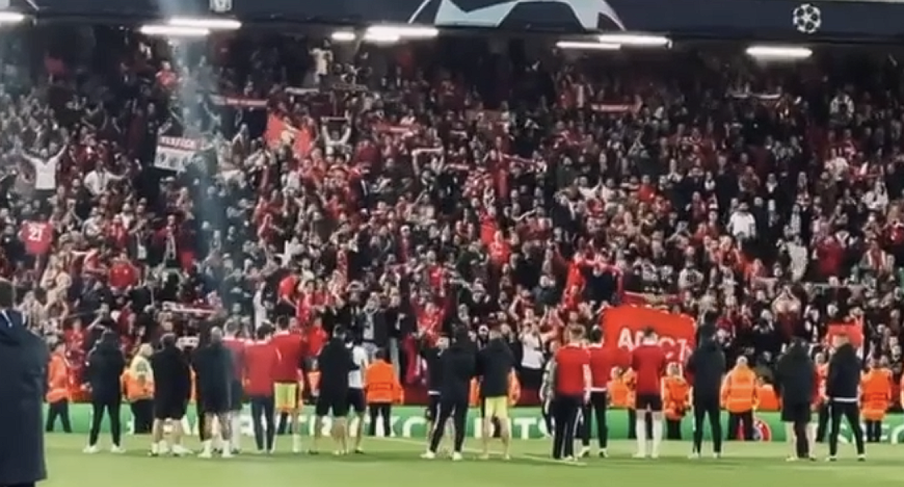 Oι οπαδοί της Μπενφίκα / Screenshot