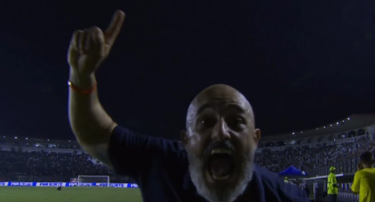 Ο προπονητής της Μιρασόλ Ραφαέλ Γκουανάες / Screenshot