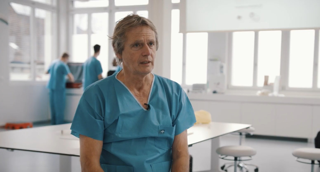 O Δόκτορ Νίελ Βαν Ντάικ / Screenshot