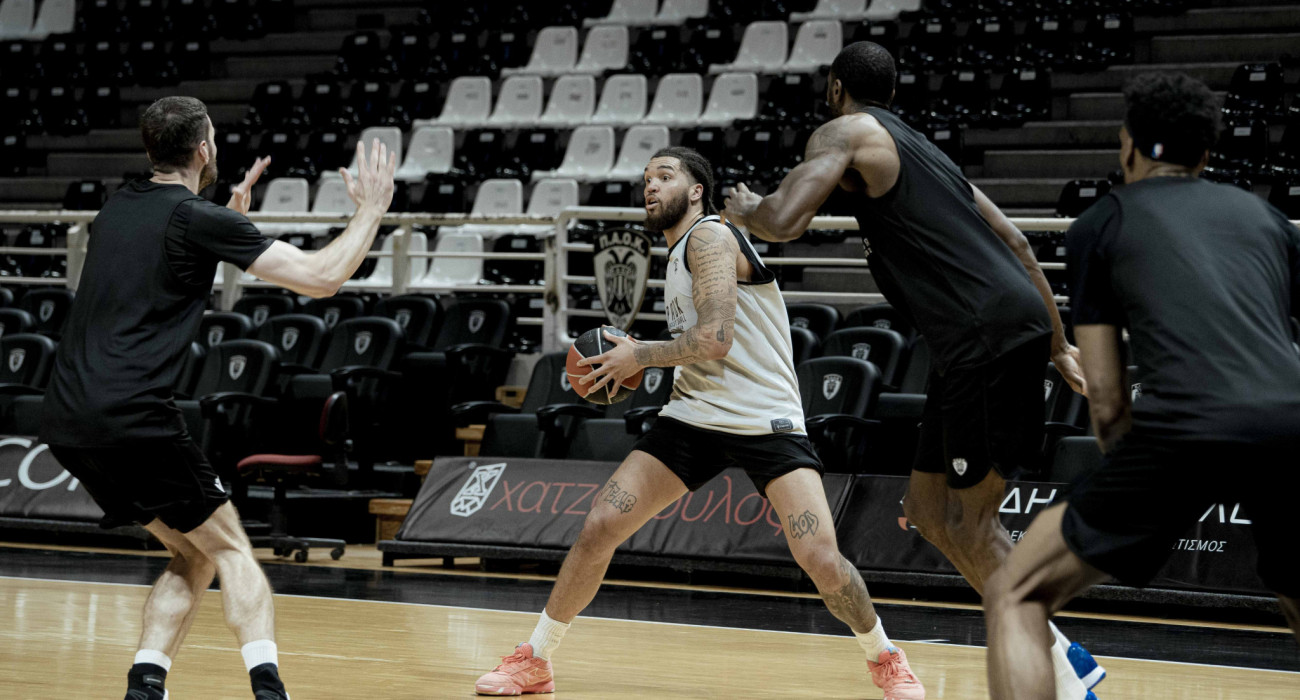 Προπόνηση με Tyree και Allen/Πηγή: paokbc