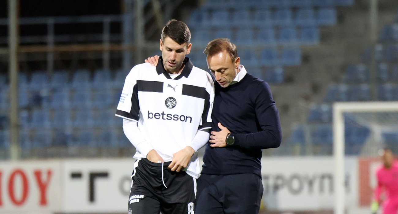 Ο Ίλιγια Βούκοτιτς με τον Χρήστο Κόντη / Πηγή: Eurokinissi