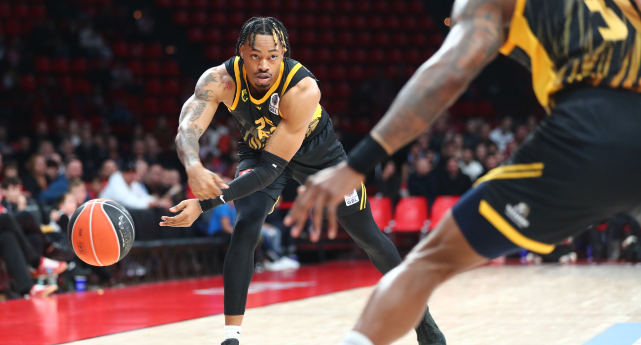 Ο Αντόνις Αρμς - Πηγή: Intime