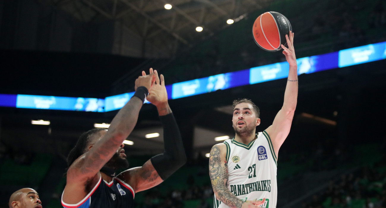 Νίκησε τον Πανιώνιο ο Παναθηναϊκός και συνέχισε νικηφόρα