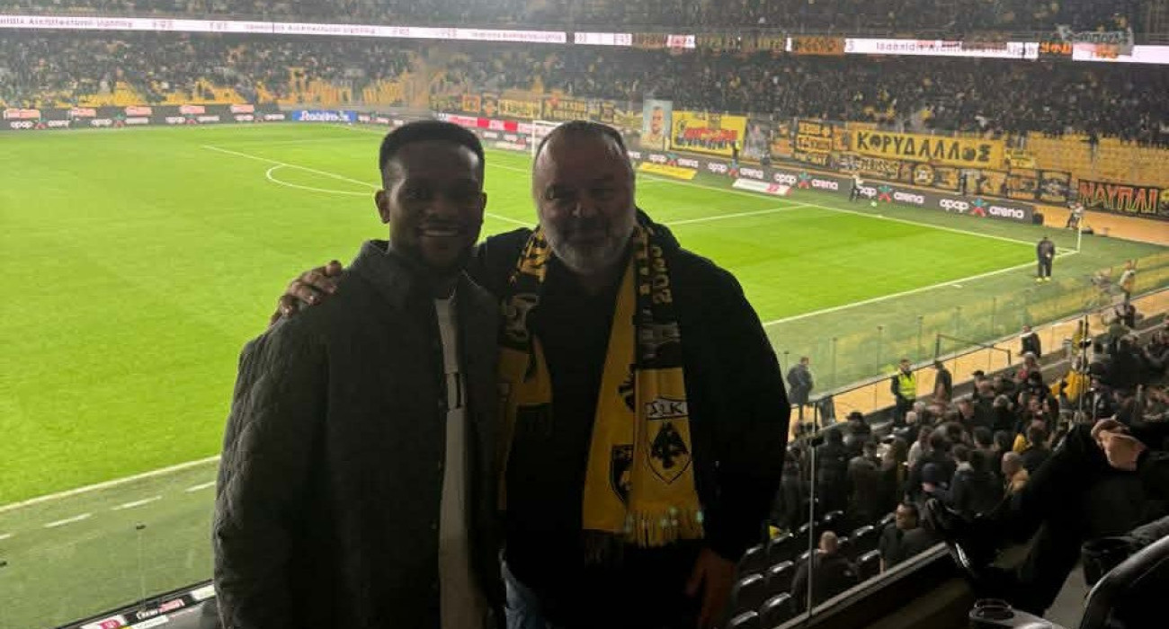Ο Λιβάι Γκαρσία με τον Μάριο Ηλιόπουλο / Πηγή: ΠΑΕ ΑΕΚ