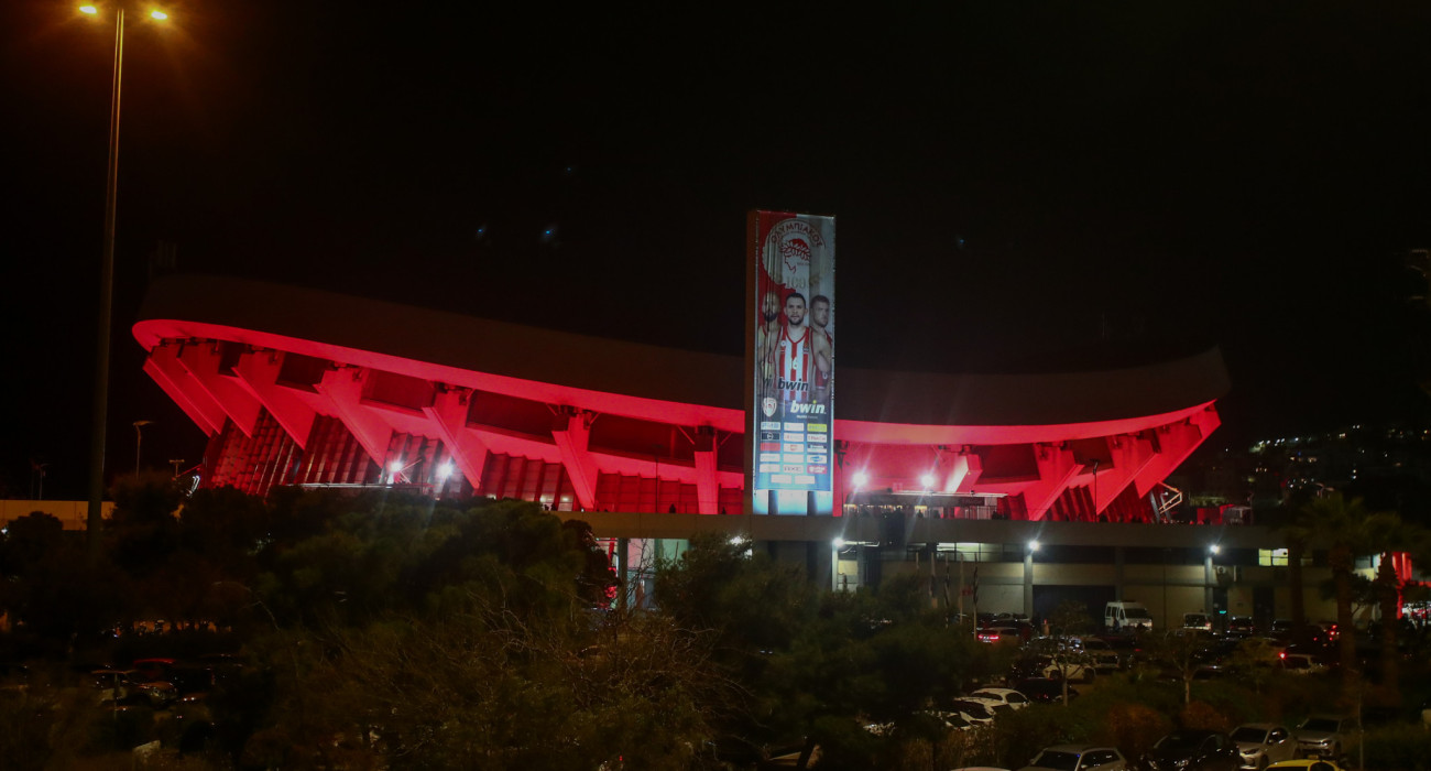 Το Στάδιο Ειρήνης και Φιλίας τη νύχτα, Πηγή: Eurokinissi