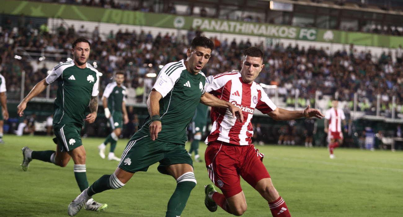 Ο Τάσος Μπακασέτας με τον Λορέντσο Πιρόλα / Πηγή: Eurokinissi