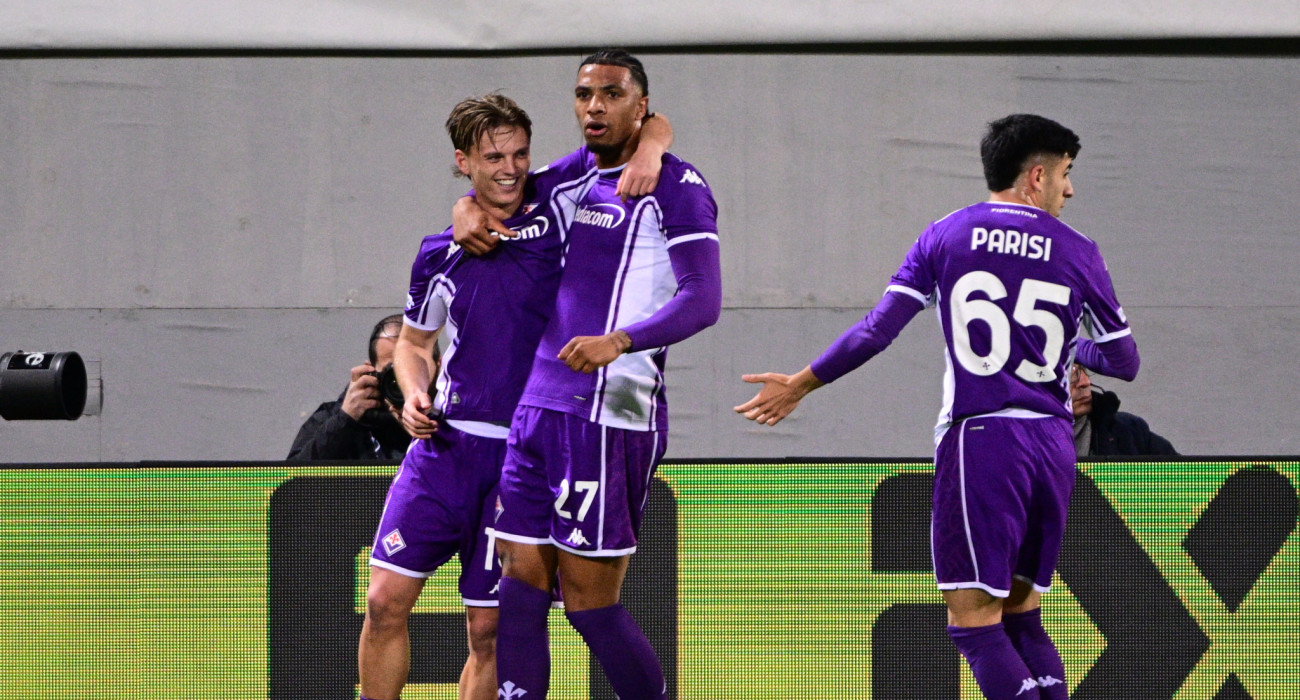 Ποδοσφαιριστές της Φιορεντίνα πανηγυρίζουν / Πηγή: Eurokinissi