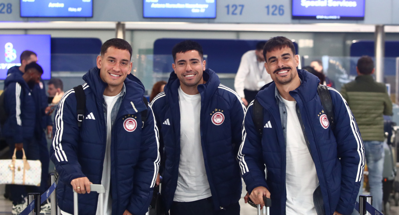 Η αναχώρηση της αποστολής του Ολυμπιακού για Αστάνα / Πηγή: Eurokinissi