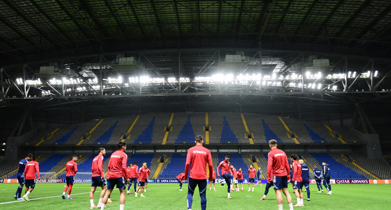 Η προπόνηση του Ολυμπιακού στην «Αστάνα Αρένα» / Πηγή: Eurokinissi