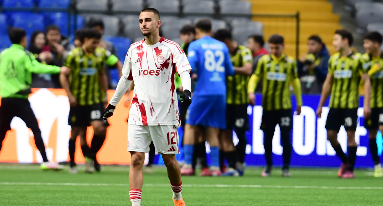 Οι παίκτες της Καϊράτ πανηγυρίζουν το 2-0 / Πηγή: Eurokinissi