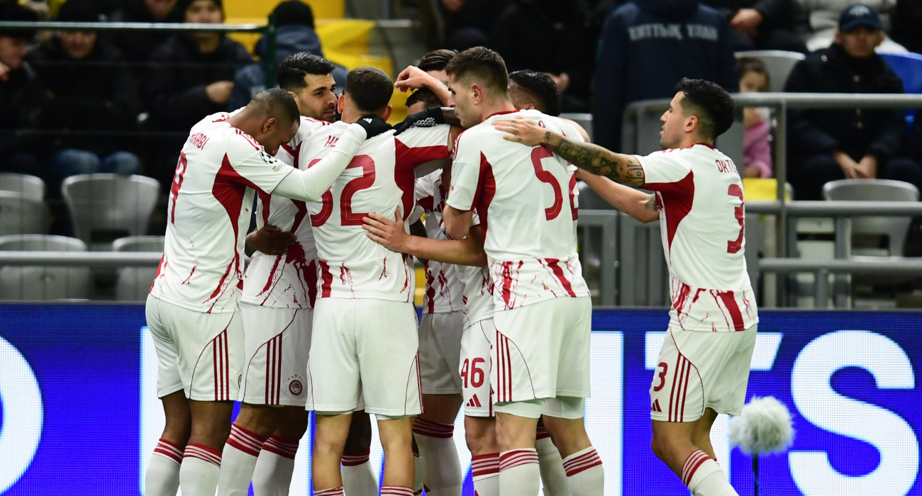 Οι παίκτες του Ολυμπιακού πανηγυρίζουν / Πηγή: Eurokinissi