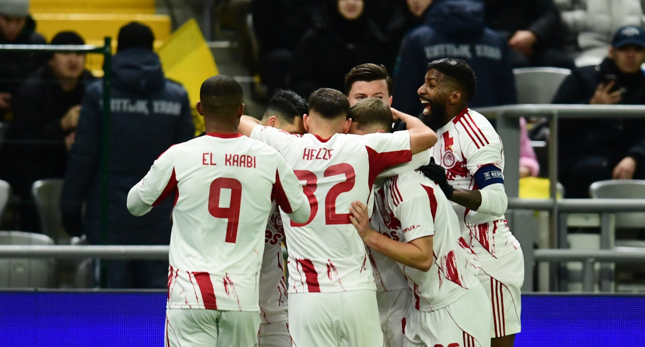 Οι παίκτες του Ολυμπιακού πανηγυρίζουν / Πηγή: Eurokinissi