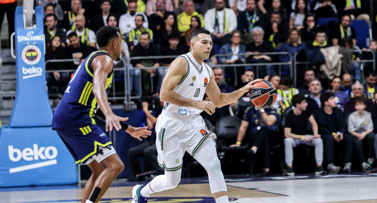 Ο Κώστας Σλούκας στο παιχνίδι του Παναθηναϊκού με τη Φενέρμπαχτσε, Πηγή: Eurokinissi