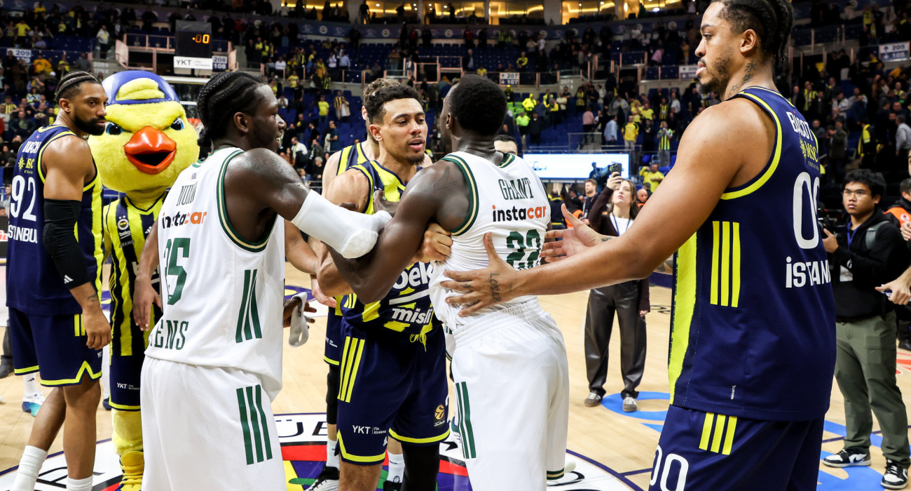 Ο Τζέριαν Γκραντ είχε επεισόδιο με τον Γουέιντ Μπόλντγουιν, Πηγή: Eurokinissi