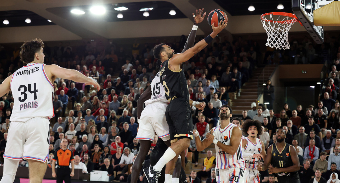 `Στιγμιότυπο από το παιχνίδι ανάμεσα σε Μονακό και Παρί για την EuroLeague: Πηγή:  Alfonso Cannavacciuolo/Euroleague Basketball via Getty Images/Ideal Images