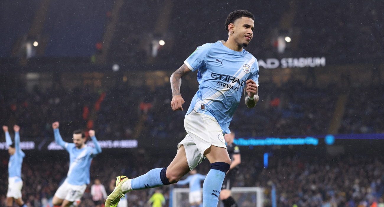 Ο Σαβίνιο πανηγυρίζει το γκολ του με την Μάντσεστερ Σίτι /  Πηγή:Photo by Alex Livesey - Danehouse/Getty Images