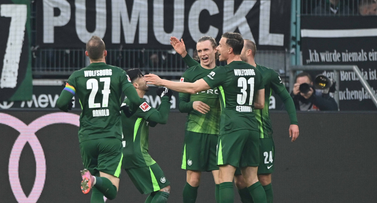 Οι ποδοσφαιριστές της Βόλφσμπουργκ πανηγυρίζουν / Πηγή: Imago