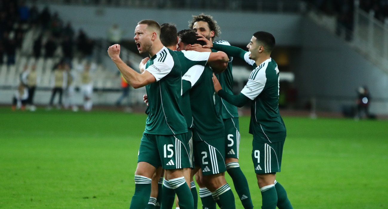 Οι ποδοσφαιριστές του Παναθηναϊκού πανηγυρίζουν / Πηγή: eurokinissi