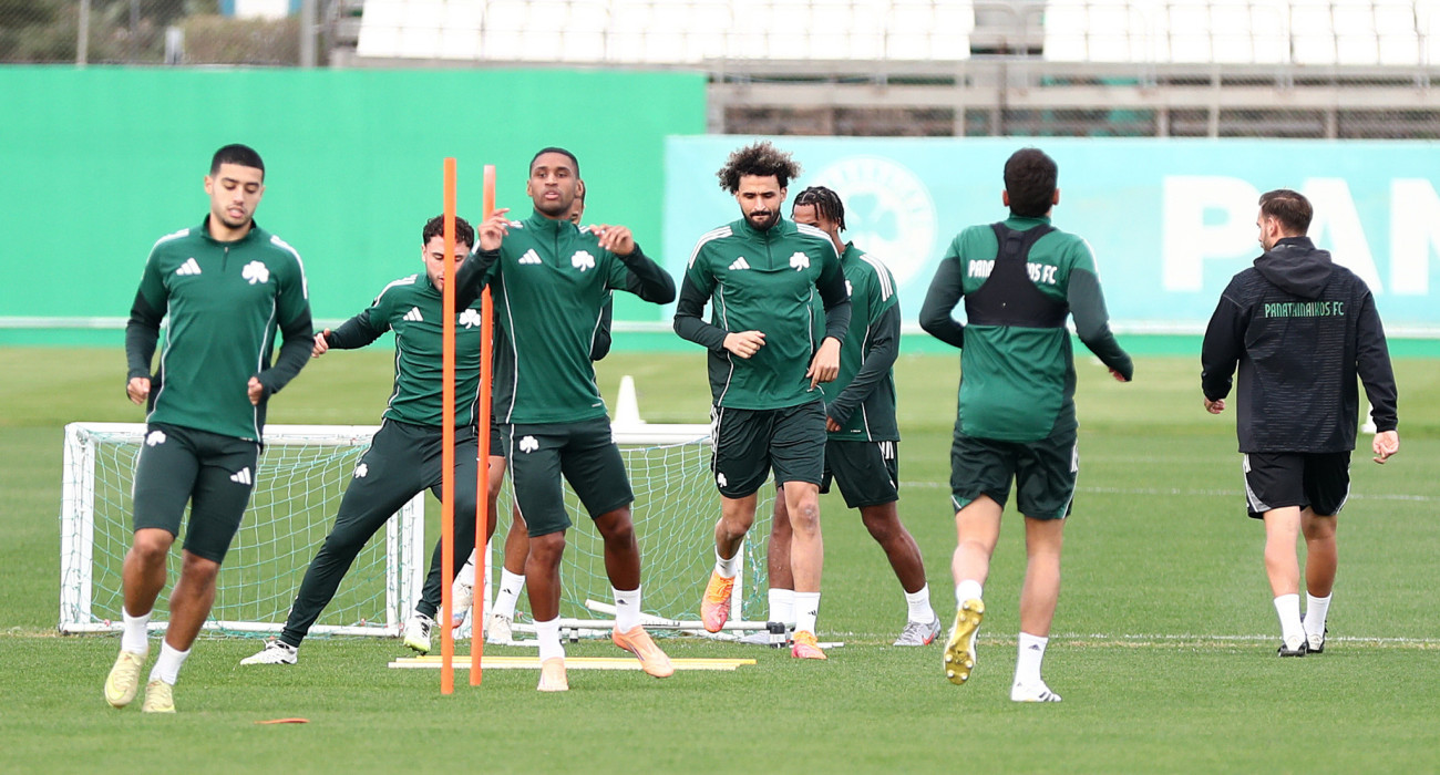 Στιγμιότυπο από την τελευταία προπόνηση του Παναθηναϊκού πριν από τον αγώνα με τη Βικτόρια Πλζεν - ΠΗΓΗ: ΙΝΤΙΜΕ