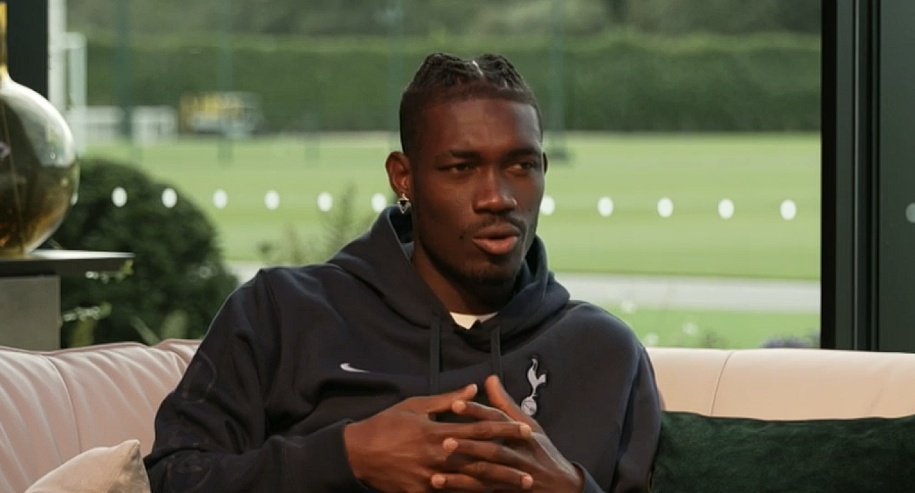 Ο Ίβς Μπισούμα / Screenshot