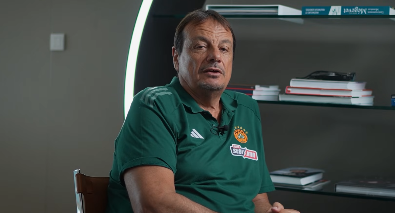 Ο Εργκίν Αταμάν / Screenshot