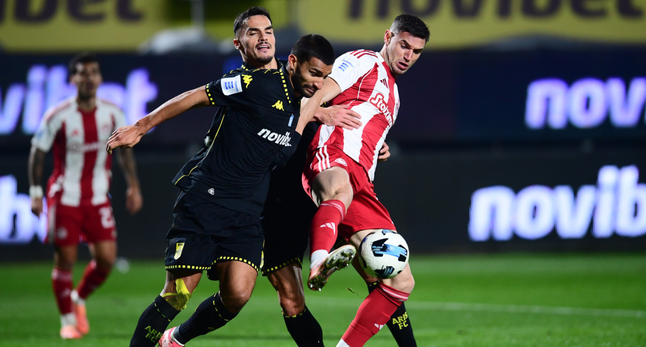 Στιγμιότυπο από την αναμέτρηση Άρης - Ολυμπιακός / Πηγή: Eurokinissi