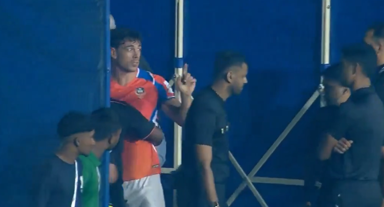 Ο πρώην παίκτης του Βόλου, Ίκερ Γκουαροτσένα / Screenshot