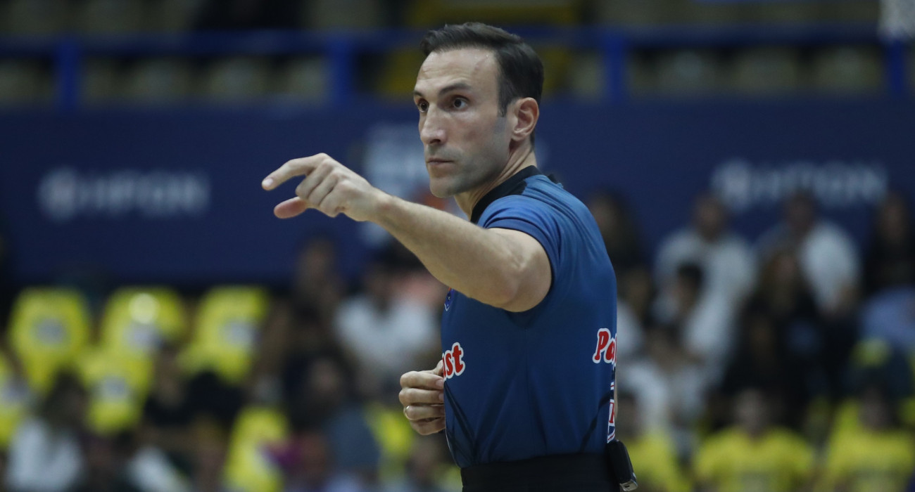 Οι διαιτητές για την 12η αγωνιστική της Stoiximan GBL - Η τριάδα του ματς της ΑΕΚ με τον Άρη