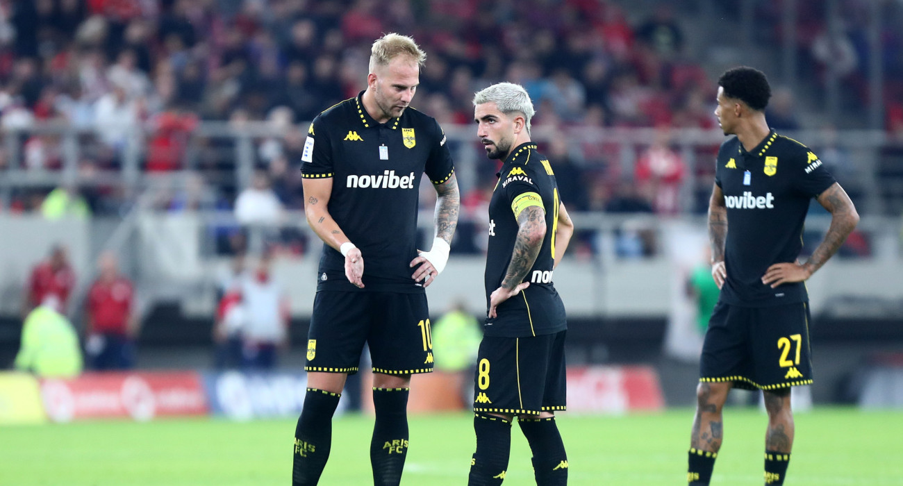 Μόντσου και Ράτσιτς σε αγώνα με τον Ολυμπιακό/Πηγή: Intime