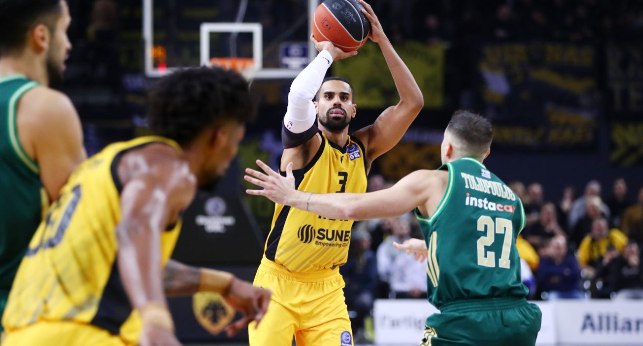 Η ΑΕΚ στο πλευρό του Κλαβέλ: Βοηθάει για την αποκατάσταση του