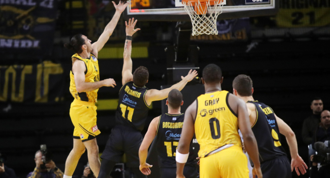 Στιγμιότυπο από το ντέρμπι ανάμεσα σε ΑΕΚ και Άρη, Πηγή: Intime