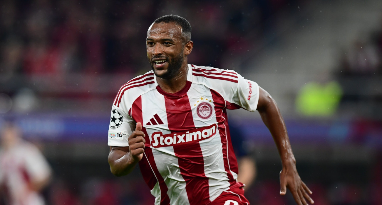 Ο Ελ Κααμπί πανηγυρίζει με τον Ολυμπιακό / Πηγή: Eurokinissi