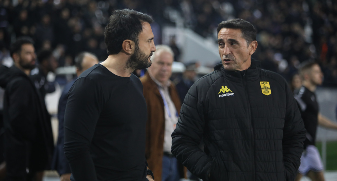 Ο Μανόλο Χιμένεθ με τον Θόδωρο Καρυπίδη/Πηγή: Eurokinissi