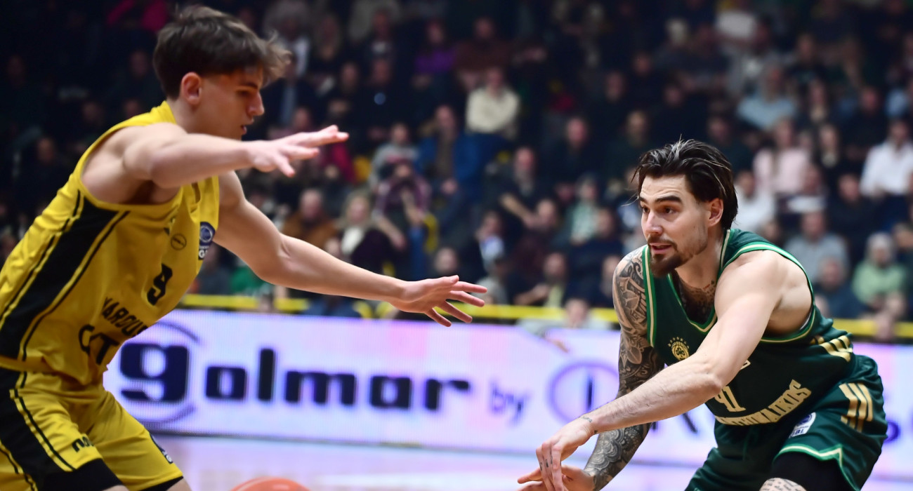 Χωρίς τα viral κοτσιδάκια του ο Ερνανγκόμεθ / Πηγή: Eurokinissi