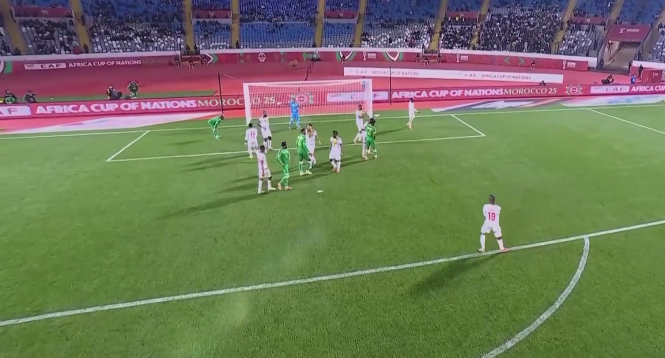 Στιγμιότυπο από το παιχνίδι Κομόρες - Μάλι / screenshot