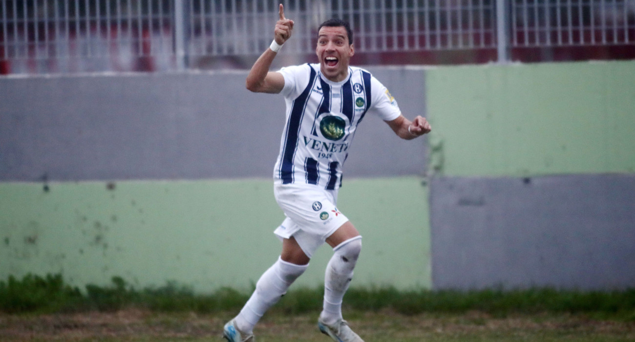 Ο Μίλος Ντέλετιτς πανηγυρίζει / Πηγή: intime