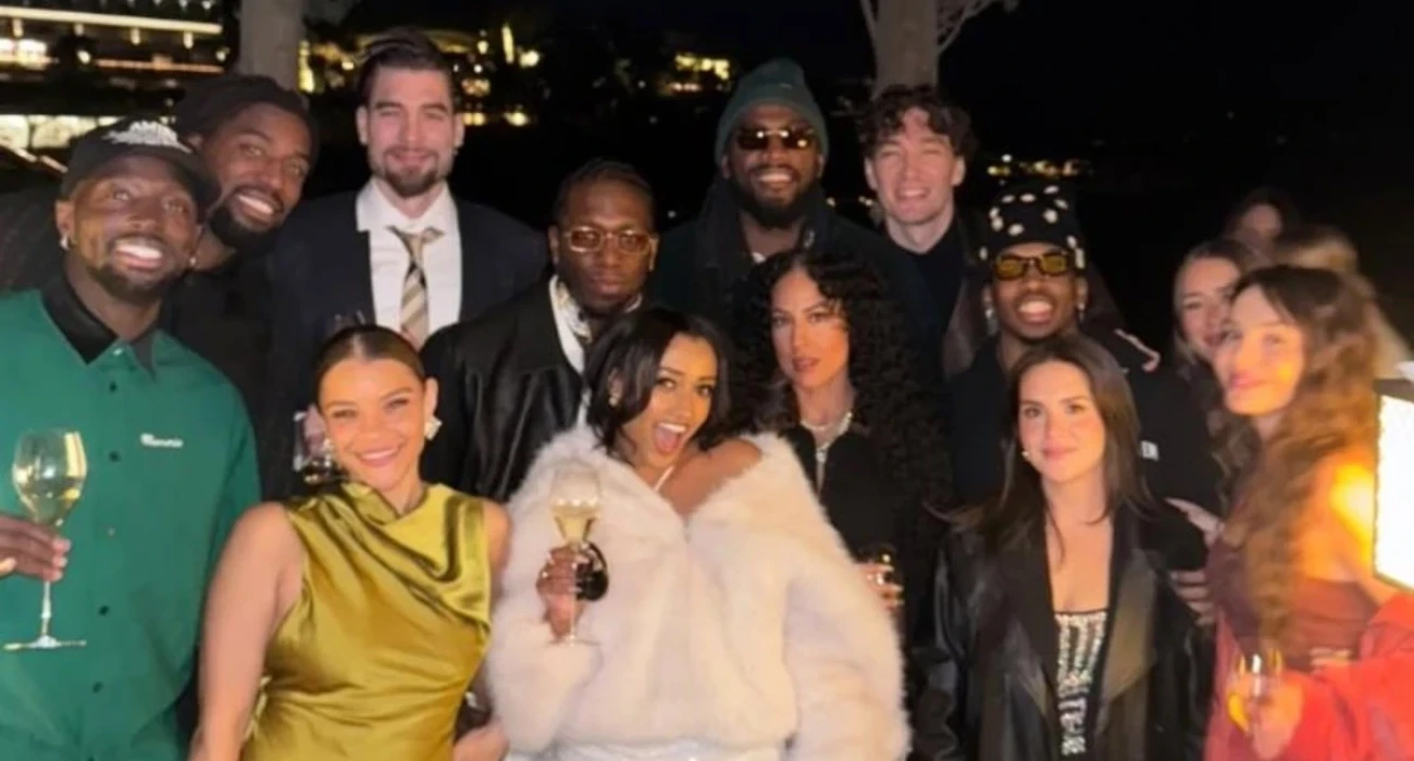 Οι παίκτες του Παναθηναικού στην αλλαγή του χρόνου. / πηγή: Screenshot