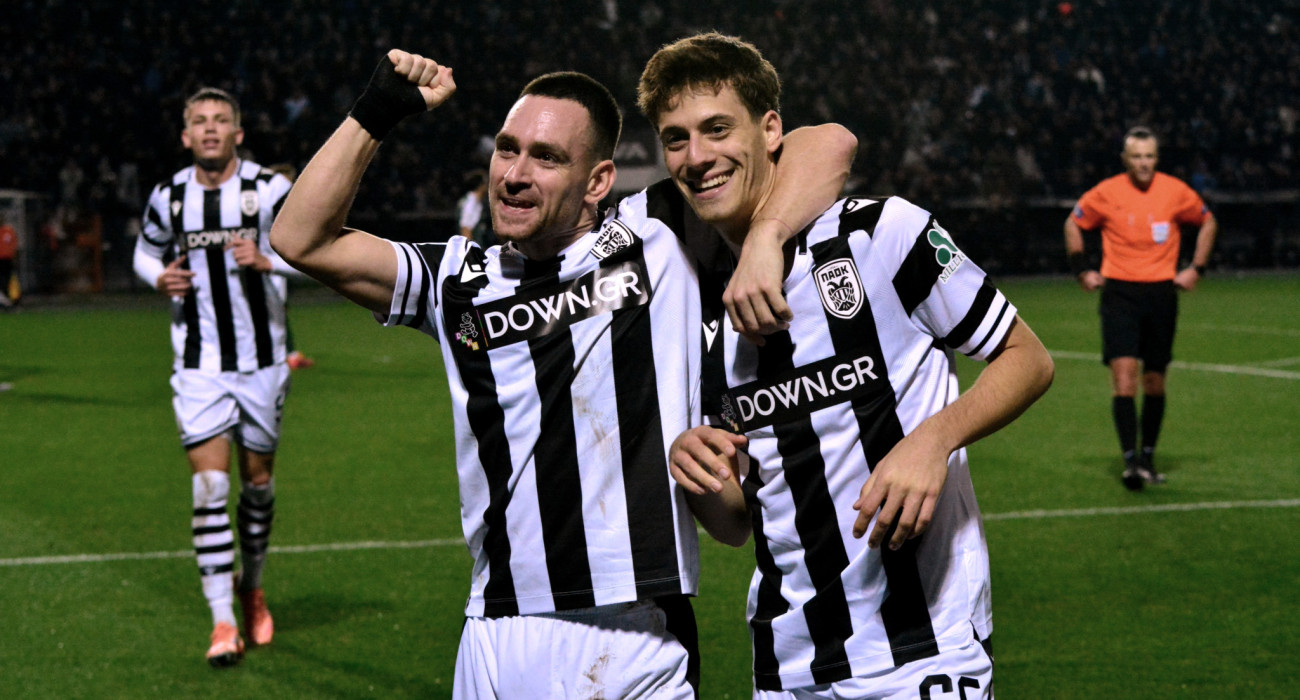 Ζίβκοβιτς και Κωνσταντέλιας πανηγυρίζουν τη νίκη του ΠΑΟΚ / Πηγή: Eurokinissi