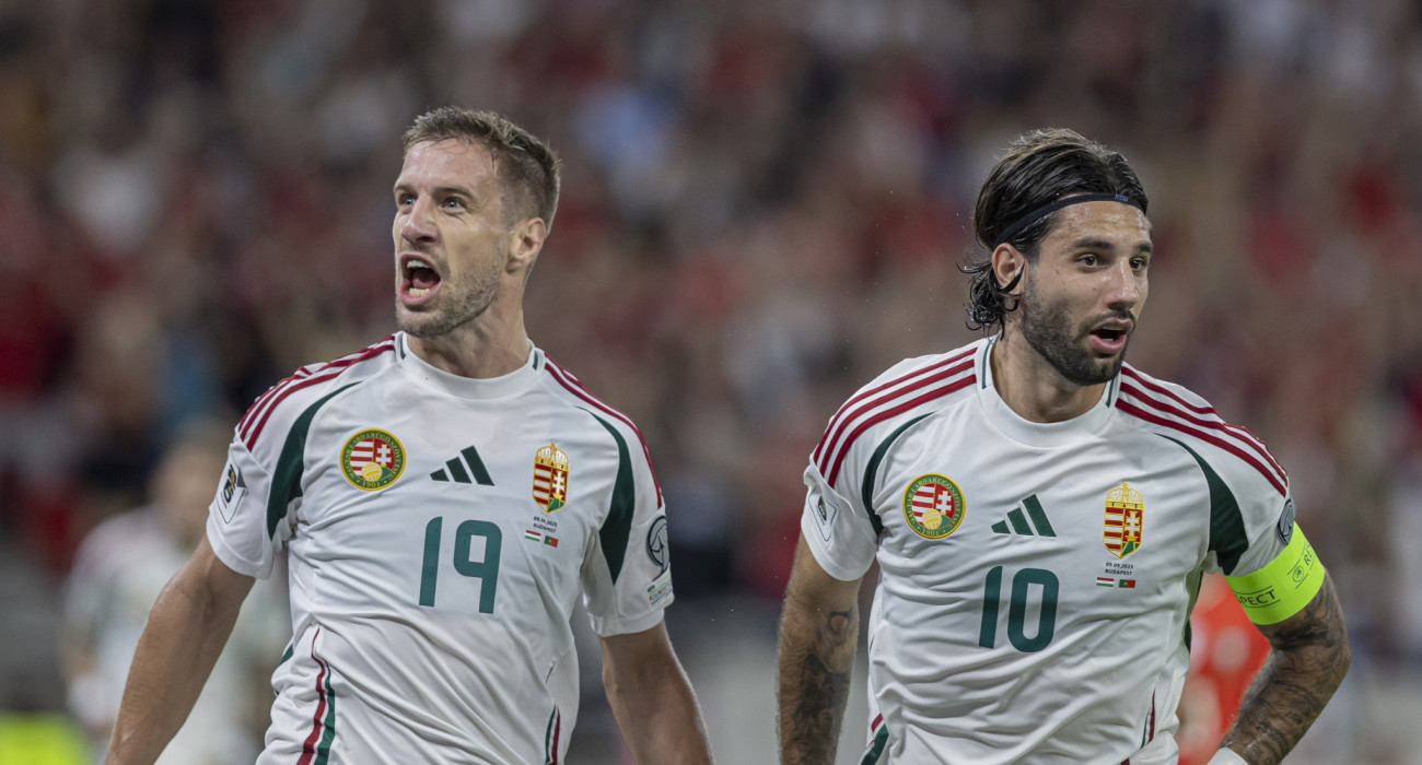 Ο Μπαρνάμπας Βάργκα μαζί με τον Ντόμινικ Σζομποσλάι στην εθνική Ουγγαρίας / Πηγή: Getty Images
