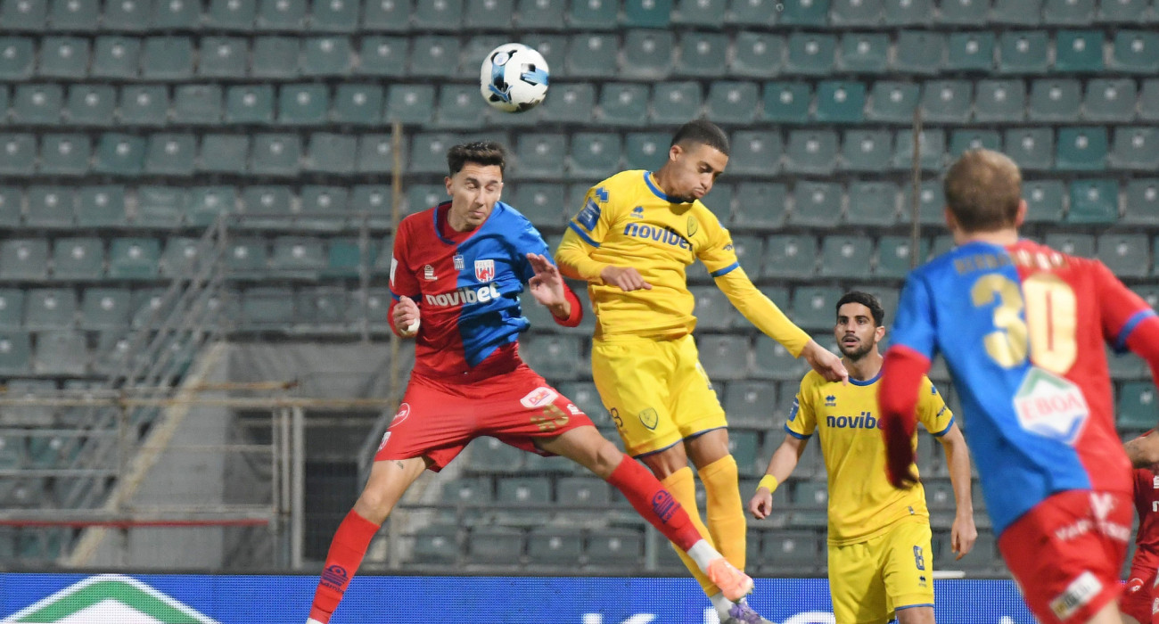 Στιγμιότυπο από το παιχνίδι Βόλος - Παναιτωλικός / Πηγή: intime