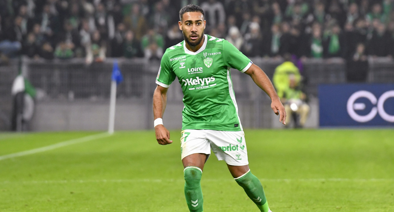 Ο Ιβάν Μασόν με τη φανέλα της Σεντ Ετιέν / Πηγή: Getty