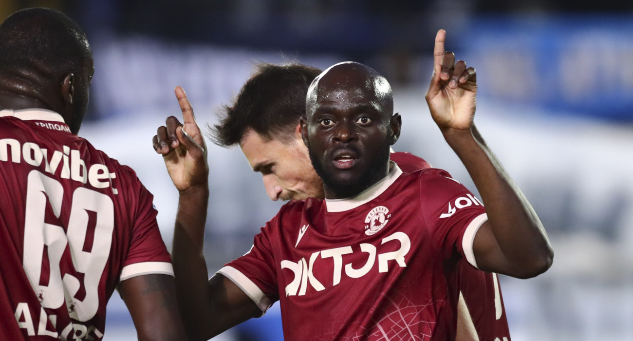 Ο Κάλβιν Κετού με τον Αστέρα AKTOR / Πηγή: Eurokinissi