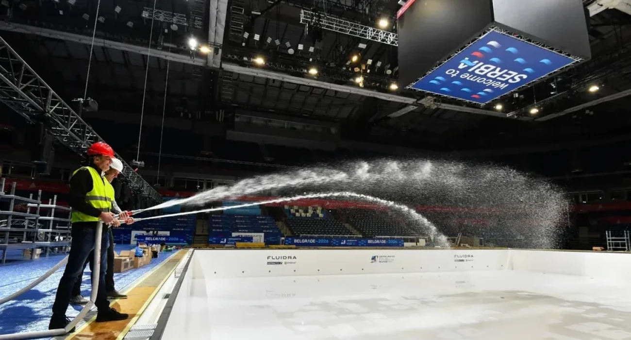 Η αρχή της πλήρωσης της πισίνας στην Belgrade Arena / Πηγή: David Damnjanovic, Ομοσπονδία πόλο Σερβίας