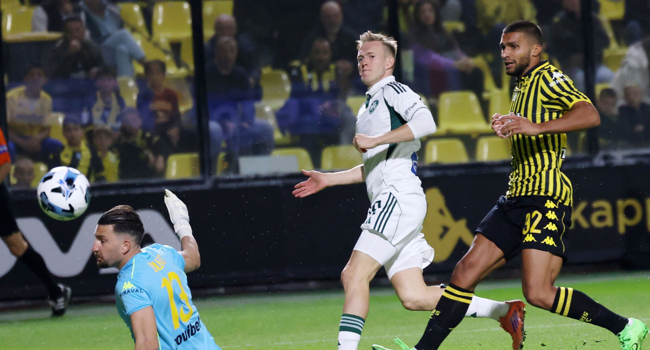 Στιγμιότυπο από το παιχνίδι πρωταθλήματος μεταξύ Άρη και Παναθηναϊκού / Πηγή: Intime