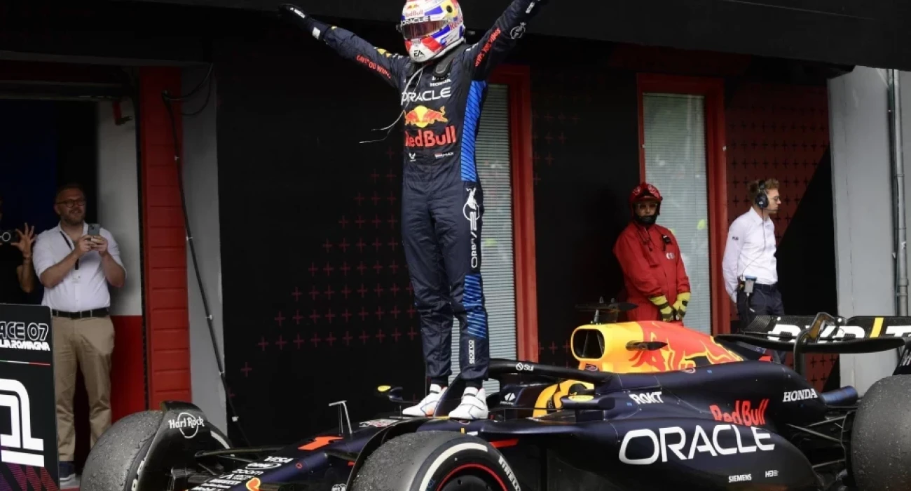 Formula 1 Grand Prix Εμίλια Ρομάνα: Επιστροφή στην Ίμολα Ferrari, Tifosi, και... βροχή Formula 1 Grand Prix Εμίλια Ρομάνα: Επιστροφή στην Ίμολα Ferrari, Tifosi, και... βροχή