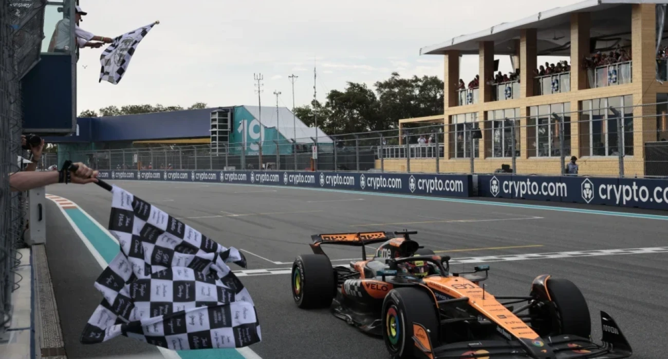 Formula 1: Το «παγωμένο» μυστικό της McLaren – Πώς κερδίζει χωρίς να... καίγεται Formula 1: Το «παγωμένο» μυστικό της McLaren – Πώς κερδίζει χωρίς να... καίγεται
