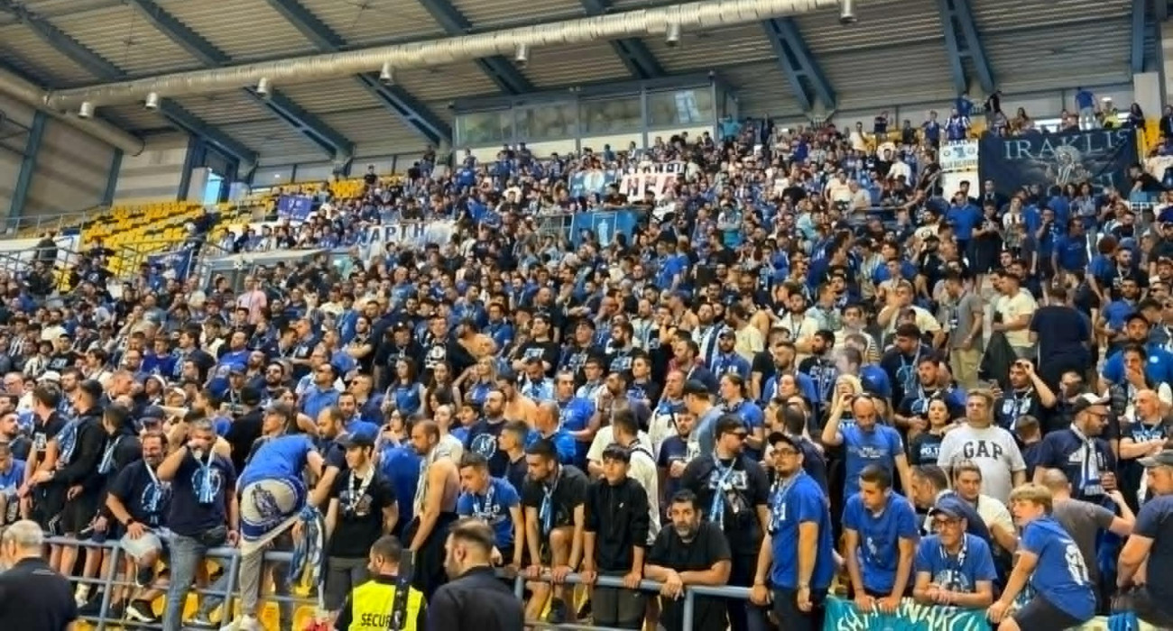 Κυανόλευκη... απόβαση στην Καρδίτσα για τον «τελικό» ανόδου του Ηρακλή Κυανόλευκη... απόβαση στην Καρδίτσα για τον «τελικό» ανόδου του Ηρακλή